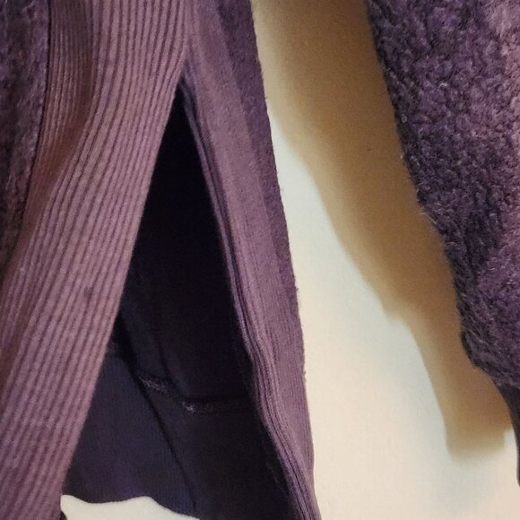 Aerie Deep Plum Slit Side Sherpa Oversized Sweater Size XXS - Picture 3 of 5